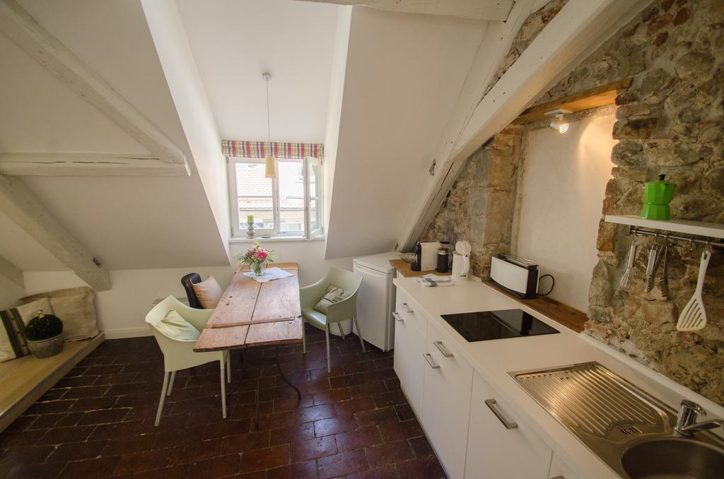 Feriendomizil "Zum Grauen Wolf" Appartement Lindau  Buitenkant foto