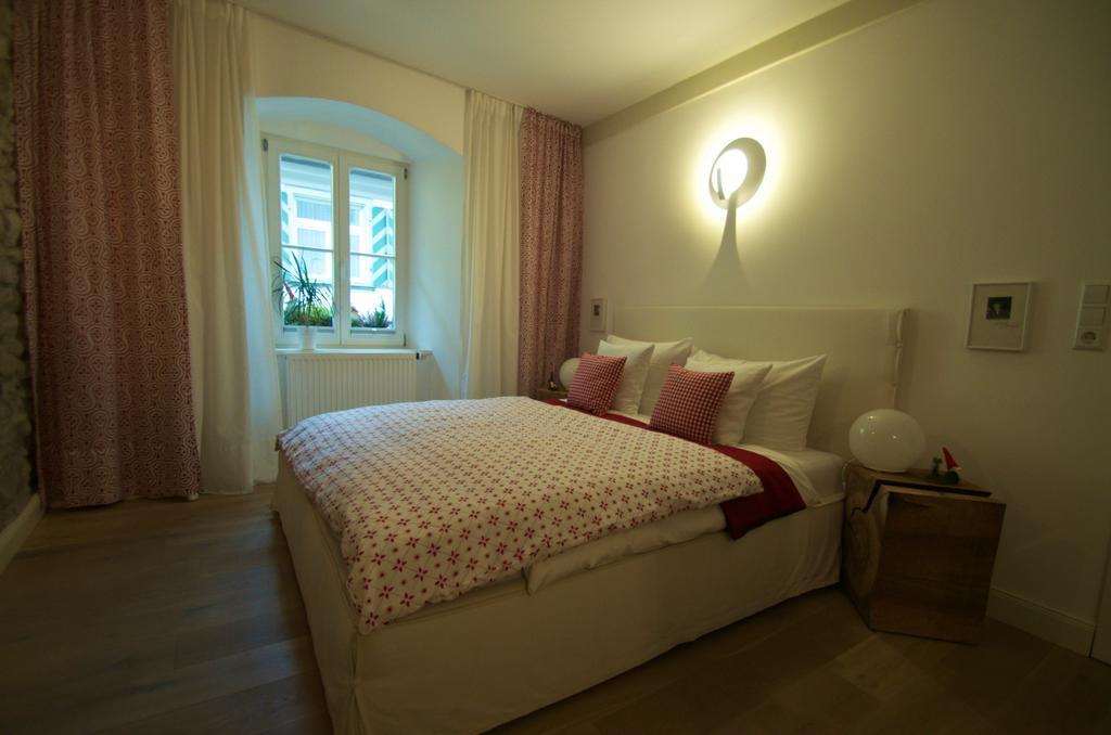Feriendomizil "Zum Grauen Wolf" Appartement Lindau  Buitenkant foto