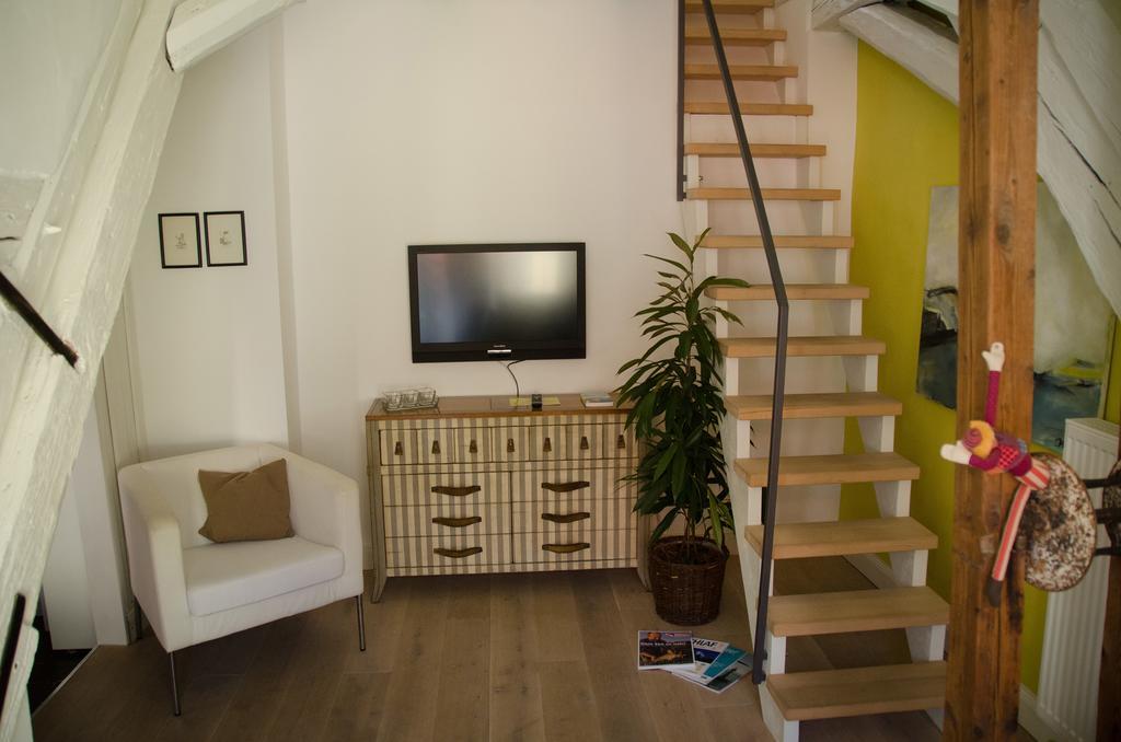Feriendomizil "Zum Grauen Wolf" Appartement Lindau  Buitenkant foto