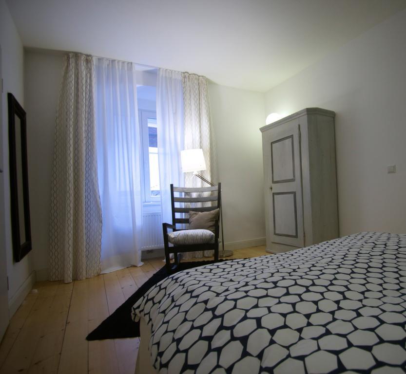 Feriendomizil "Zum Grauen Wolf" Appartement Lindau  Buitenkant foto